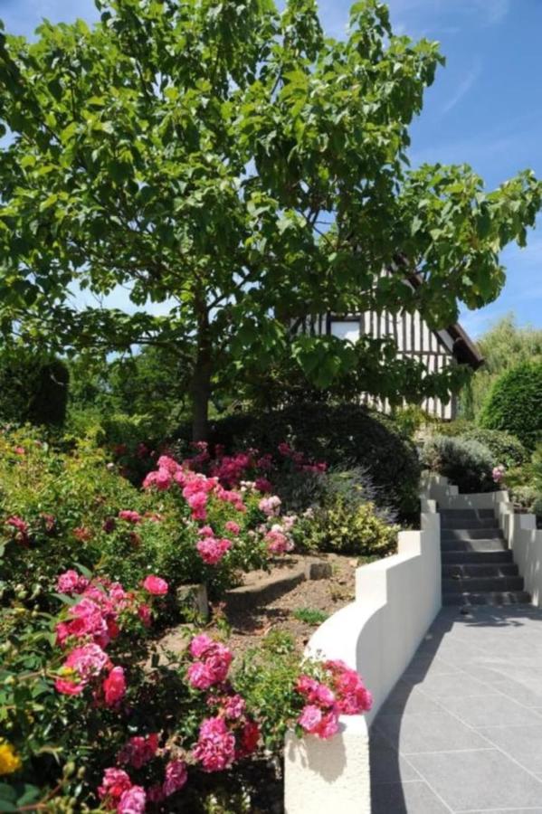 Le Vieux Pressoir Bed & Breakfast Pont-Évêque Екстериор снимка