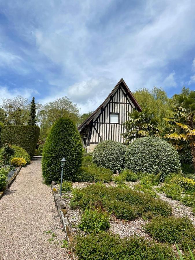 Le Vieux Pressoir Bed & Breakfast Pont-Évêque Екстериор снимка